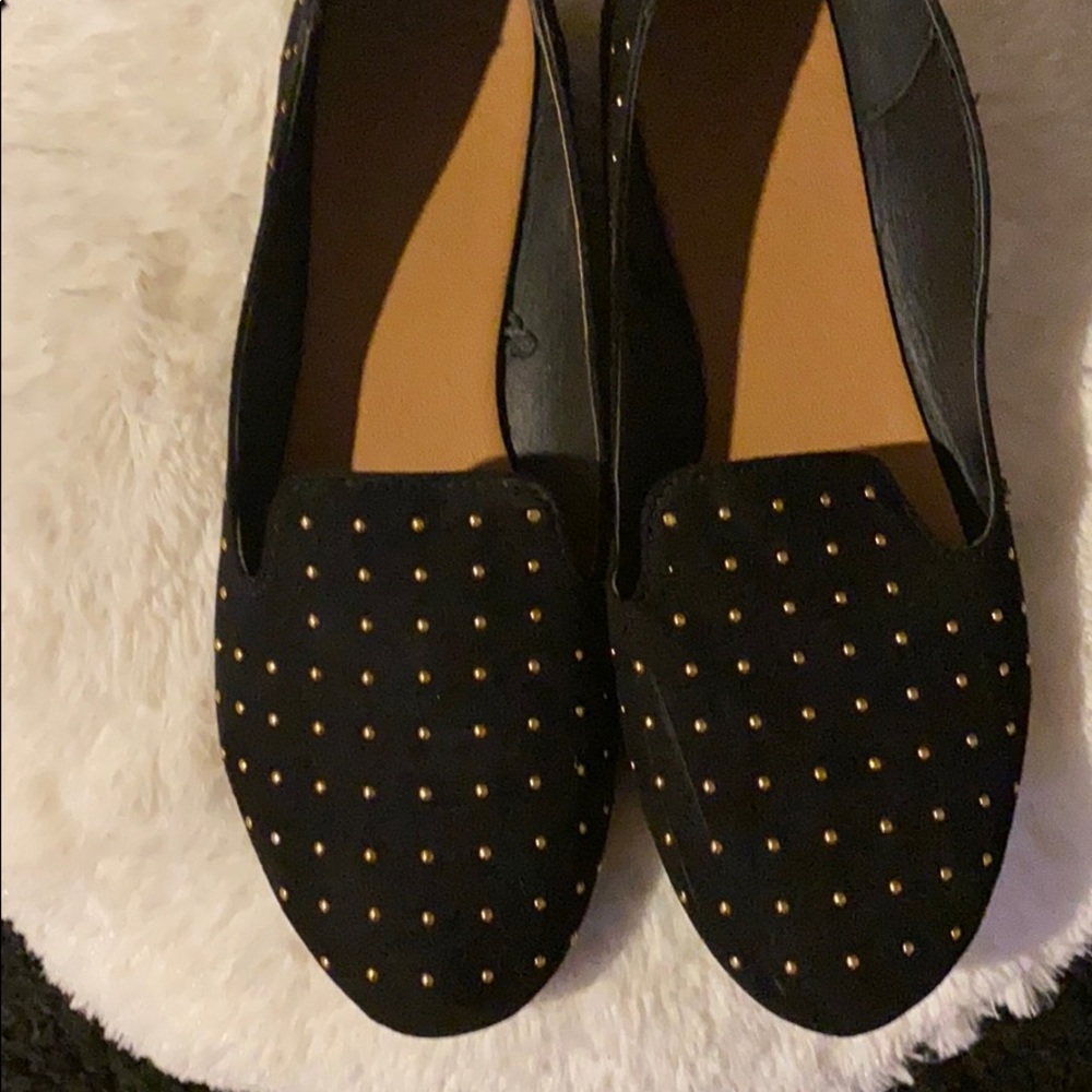 Black and gold studded flats